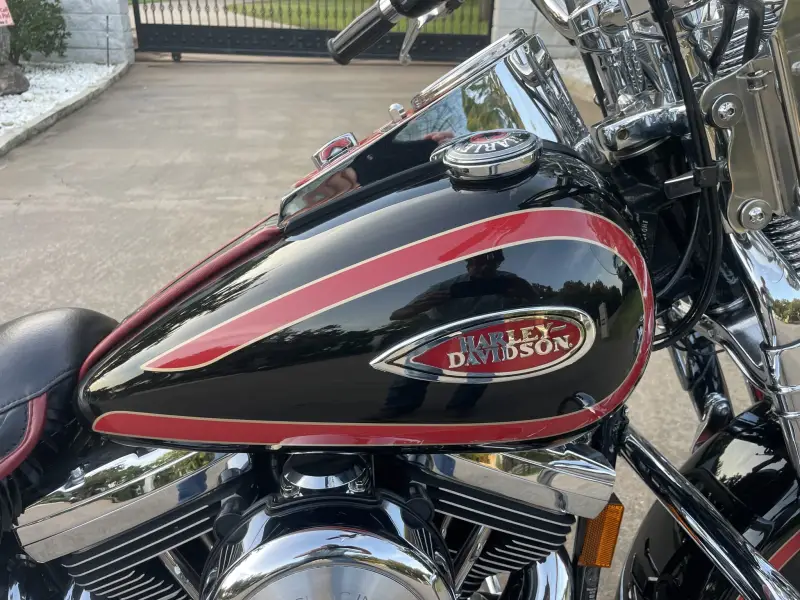 1998 Harley-Davidson Heritage Springer Softail photo 38