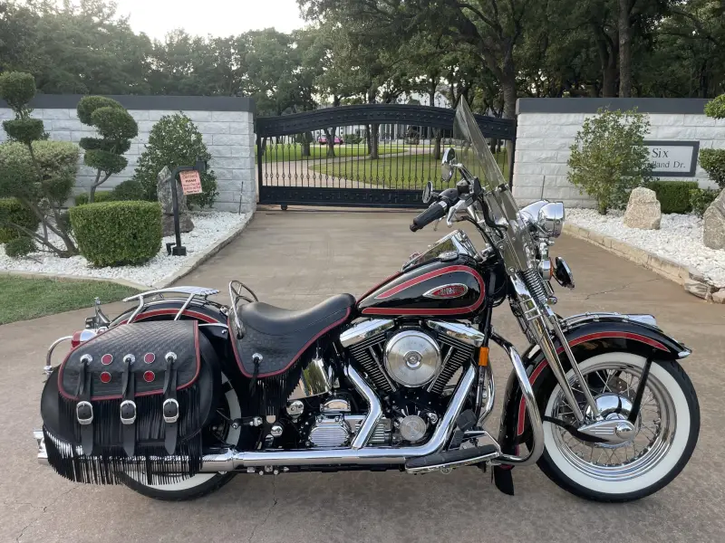 1998 Harley-Davidson Heritage Springer Softail photo 9