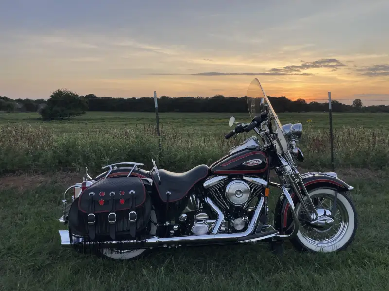 1998 Harley-Davidson Heritage Springer Softail photo 2