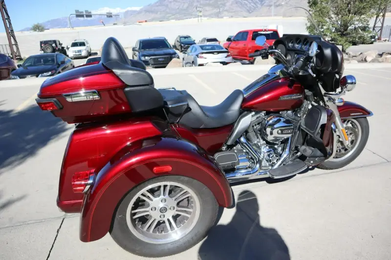 2015 Harley-Davidson Tri Glide Ultra photo 7