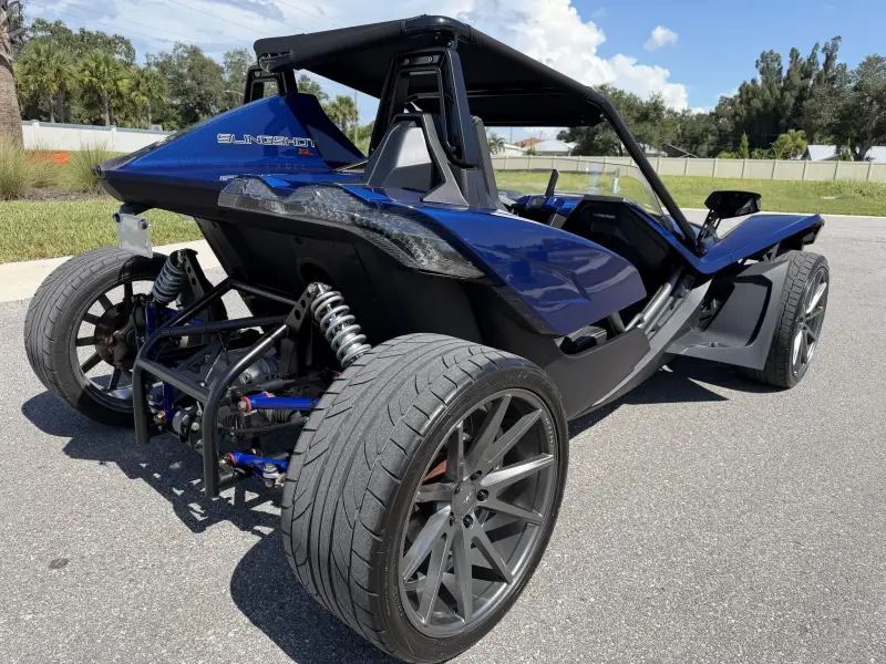 2018 Polaris Slingshot SL 4-Wheel Conversion photo 3
