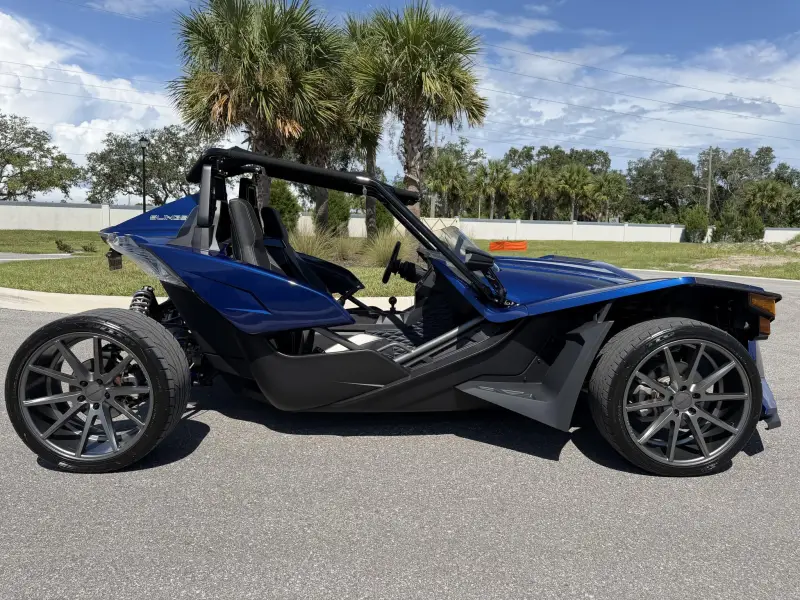 2018 Polaris Slingshot SL 4-Wheel Conversion photo 7